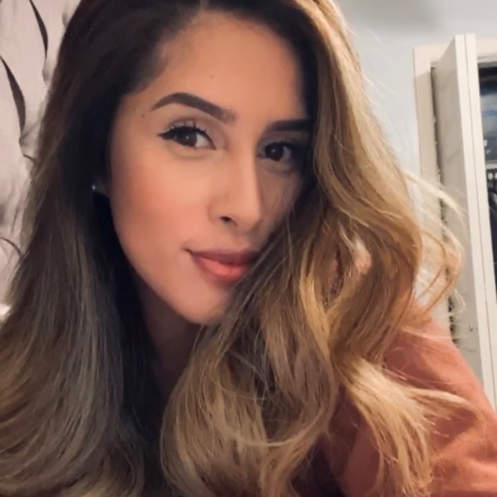 Meet your Posher, Valerie